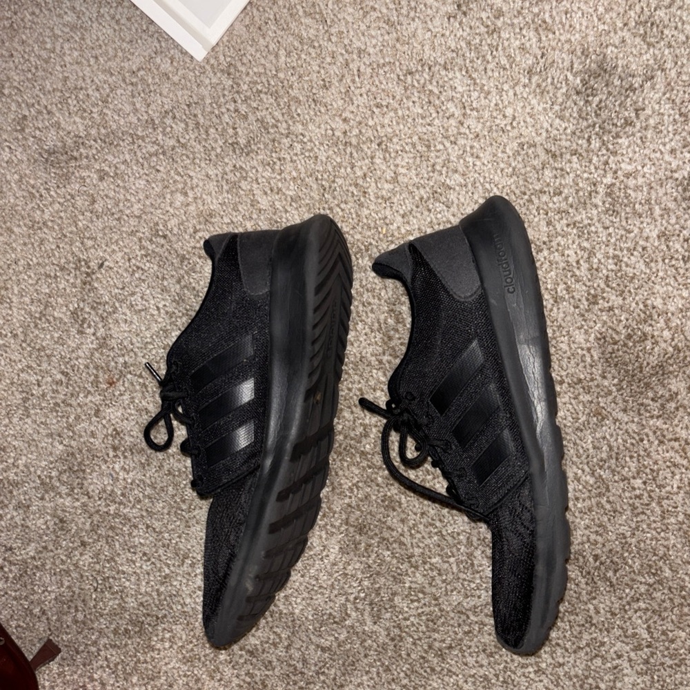 Adidas cloud foams sz 7.5